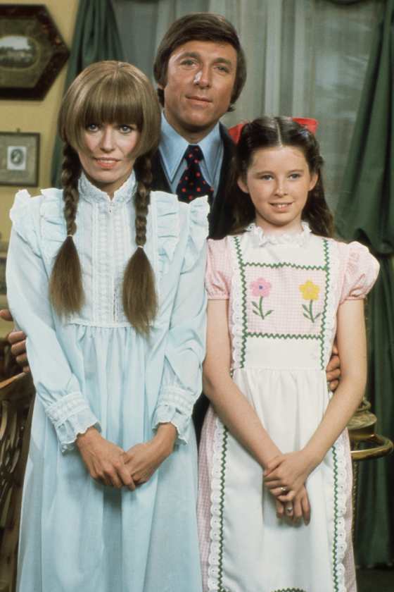 MARY HARTMAN, MARY HARTMAN key art